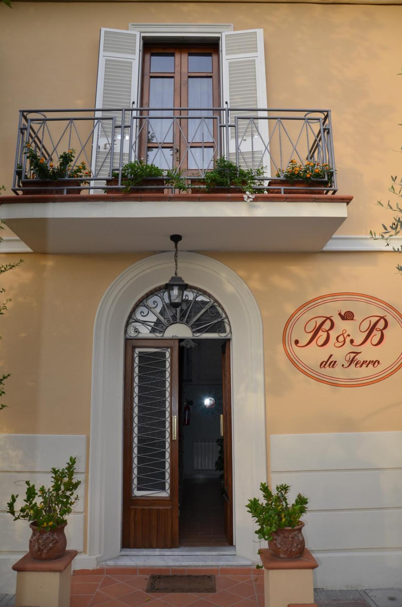 B & B Da Ferro Massarosa Εξωτερικό φωτογραφία